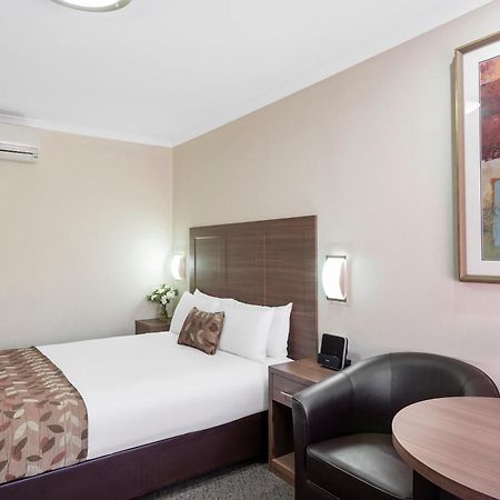 Garden City Hotel, Best Western Signature Collection Canberra Extérieur photo